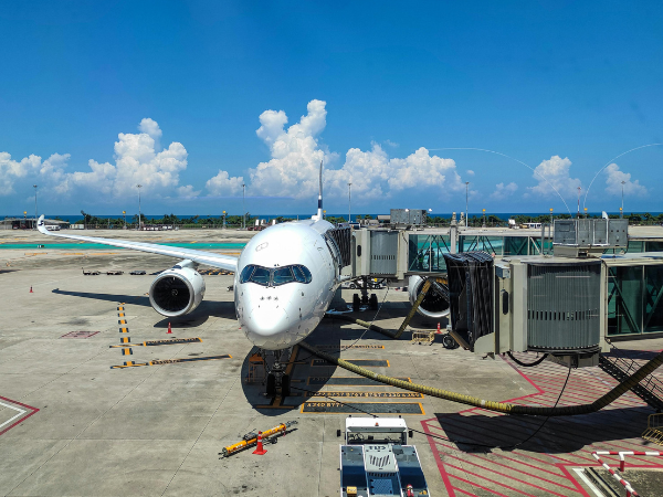 Câmara aprova projeto que obriga aéreas a prestar assistência a vítimas de acidentes