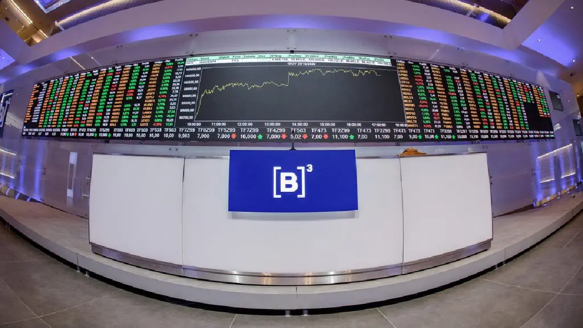Ibovespa cai 1,52% com novas tarifas dos EUA sobre produtos brasileiros