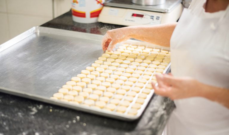 Nova lei amplia uso do microcrédito e permite financiar moradia e saúde