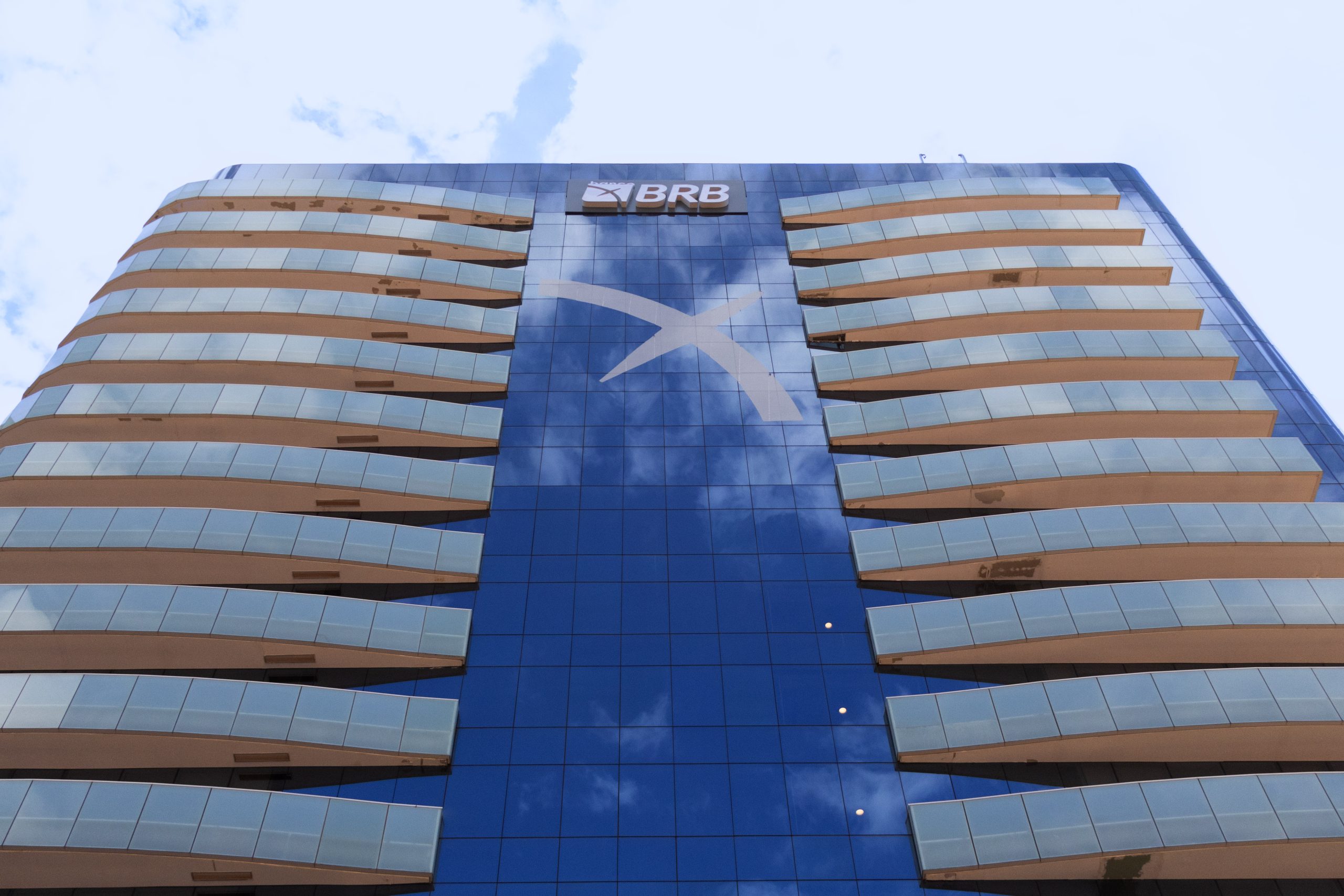 GDF propõe uso de 12 imóveis públicos para reforçar capital do BRB