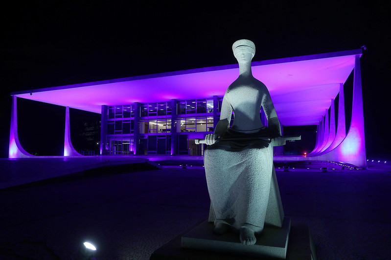 STF limita juros de tributos municipais à taxa Selic