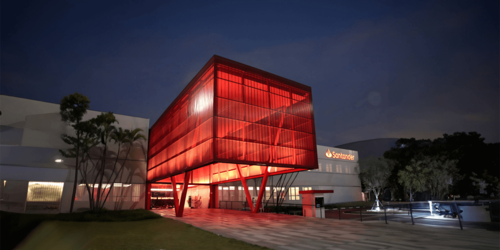 Santander lucra R$ 3,9 bilhões no 1º trimestre e mantém rentabilidade mesmo com cenário desafiador