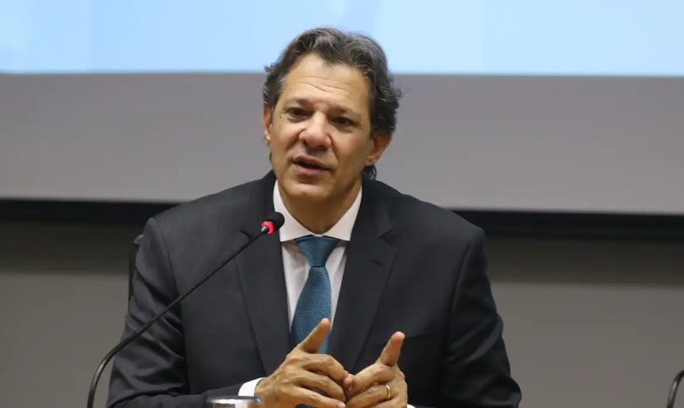 Haddad diz que ajuste em decreto do IOF evita ruídos e reforça compromisso com equilíbrio fiscal
