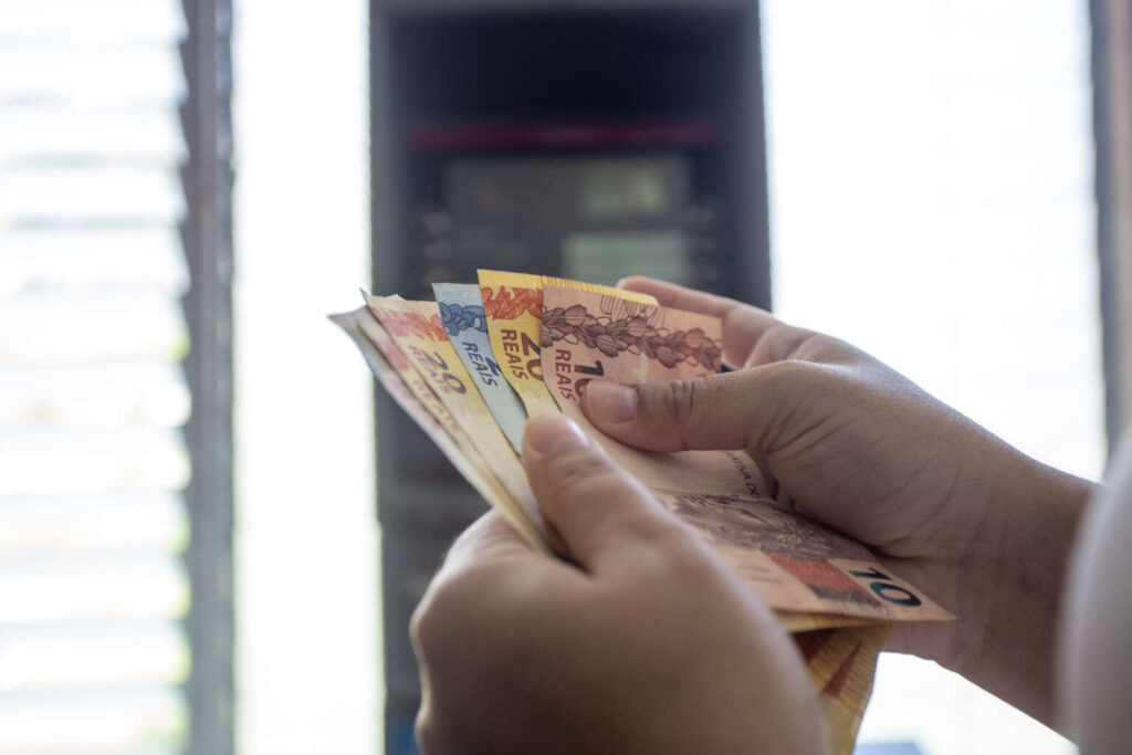 Como investir no Tesouro Direto: guia simples para começar a aplicar com segurança