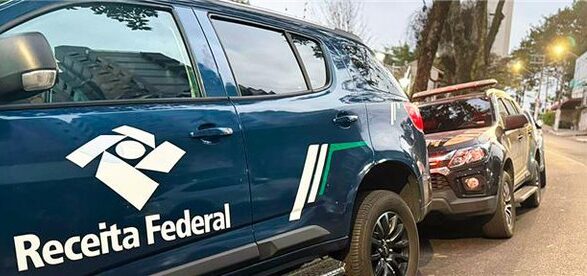 Receita volta a exigir e-Financeira de fintechs após operações