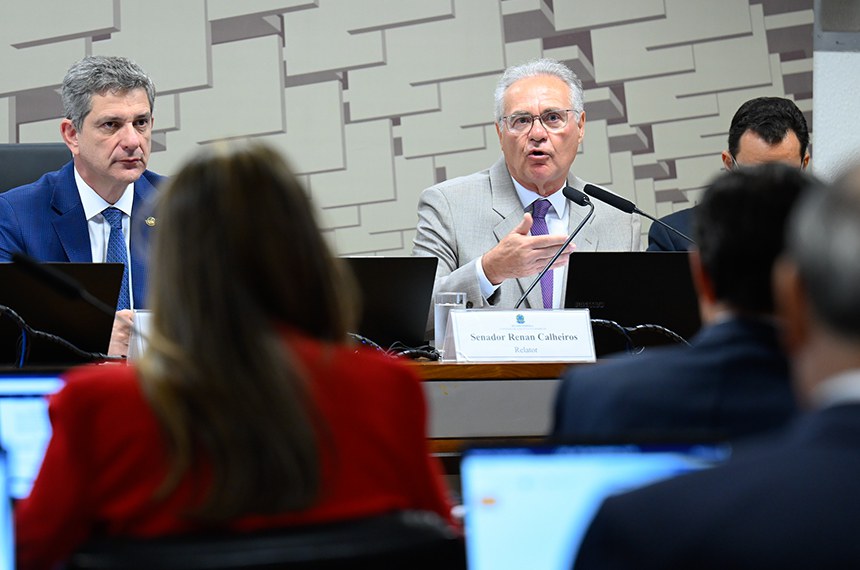 CAE do Senado aprova isenção de IR para quem ganha até R$ 5 mil