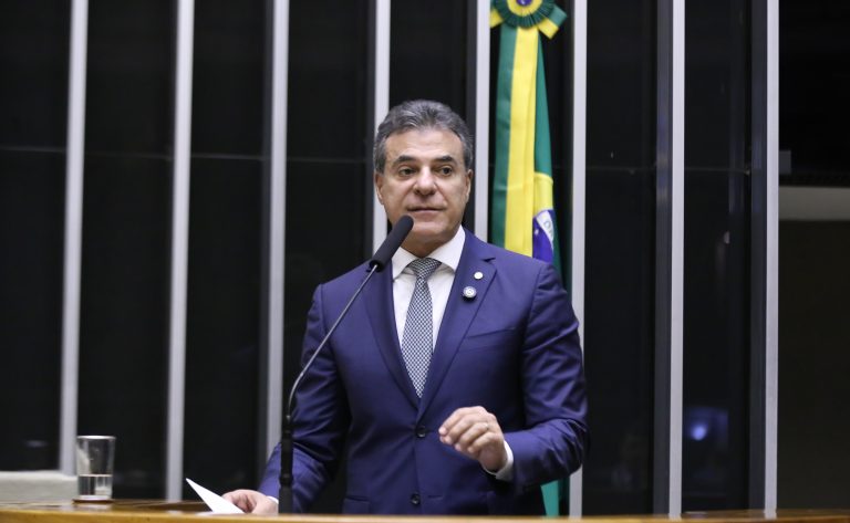 Comissão da Câmara aprova aumento do teto de faturamento do MEI para R$ 150 mil anuais