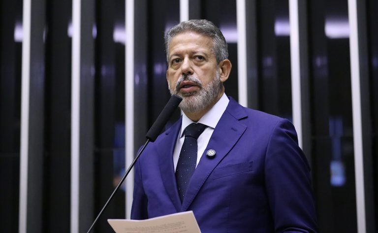 Projeto do Imposto de Renda aprovado na Câmara: isenção para a classe média e novas regras para altas rendas