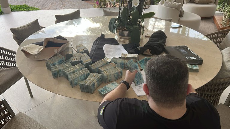 PF investiga fraudes com títulos de crédito em cinco estados e no DF; presidente do BRB é afastado