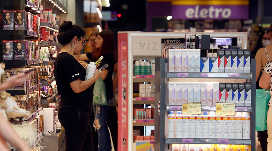 IPCA-15 sobe 0,20% em janeiro, com pressão de saúde e retomada dos alimentos